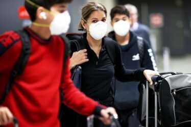 Les Britanniques « trichent » pour entrer dans des pays pendant la pandémie paient des milliers « par frustration »