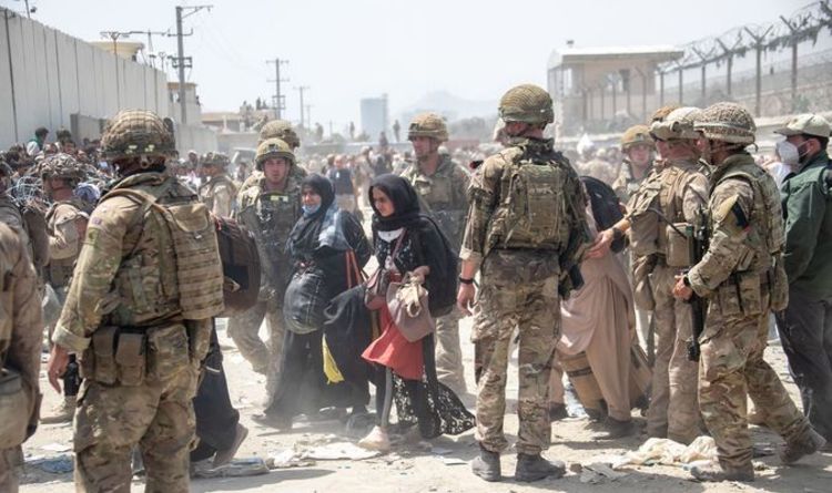 Les SAS suscitent la fureur des États-Unis alors que les chefs se plaignent que les braves Britanniques « nous font mal paraître » en Afghanistan