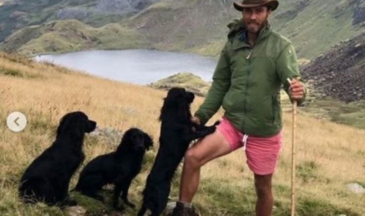 Les « beaux » fans de Royal jaillissent des clichés de vacances de James Middleton avec des compagnons canins