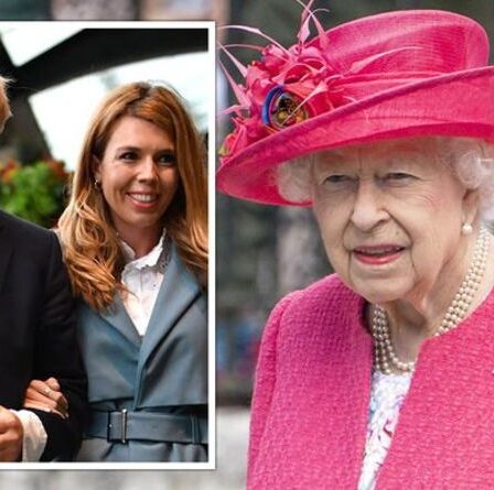 Les courtisans de la reine "ne veulent pas que Boris et Carrie visitent Balmoral" alors que de nouvelles règles sont introduites