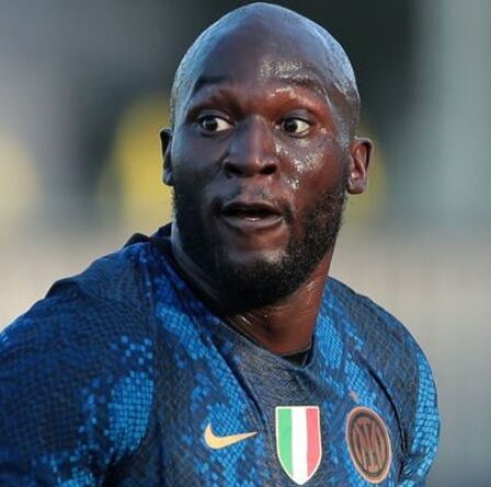 Les derniers détails de Romelu Lukaku à Chelsea devraient être terminés aujourd'hui alors que la star s'envolera pour Londres