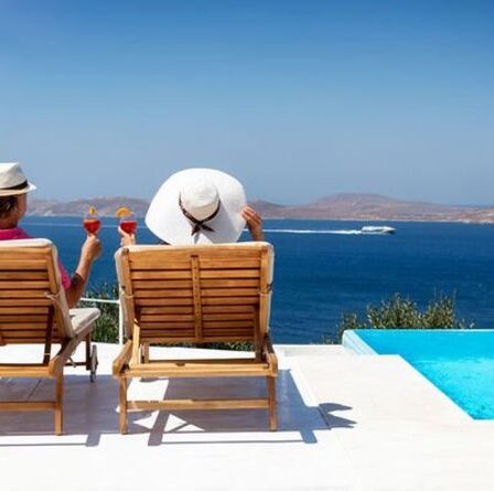 Les lieux de vacances européens en sécurité car la Thaïlande est sur la liste rouge