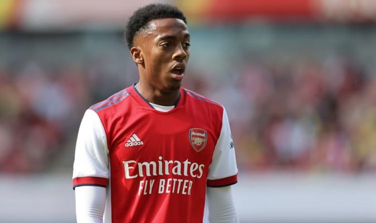 Les plans du chef des transferts d'Arsenal, Edu, s'amplifient alors que Newcastle « accepte un accord de 20 millions de livres sterling avec Joe Willock »