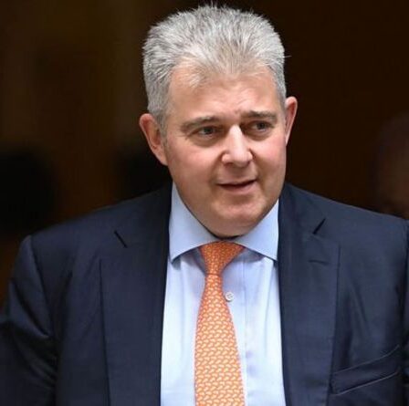 Les vétérans de l'armée soutiennent l'accord qui met fin à la chasse aux sorcières de NI