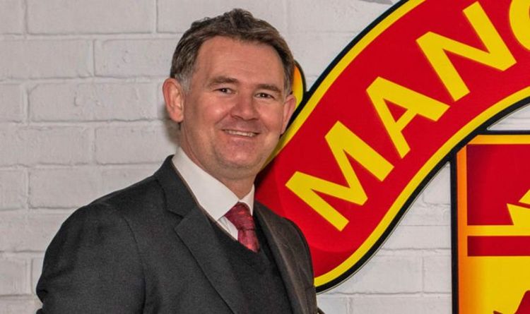 Manchester United "fera une troisième signature significative" alors que John Murtough s'en va