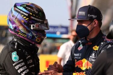 Max Verstappen devance Lewis Hamilton malgré deux erreurs - Chandhok