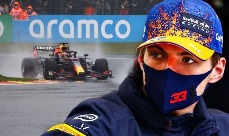 Max Verstappen remporte un GP de Belgique inhabituel après un long retard de pluie pour réduire l'écart de Lewis Hamilton