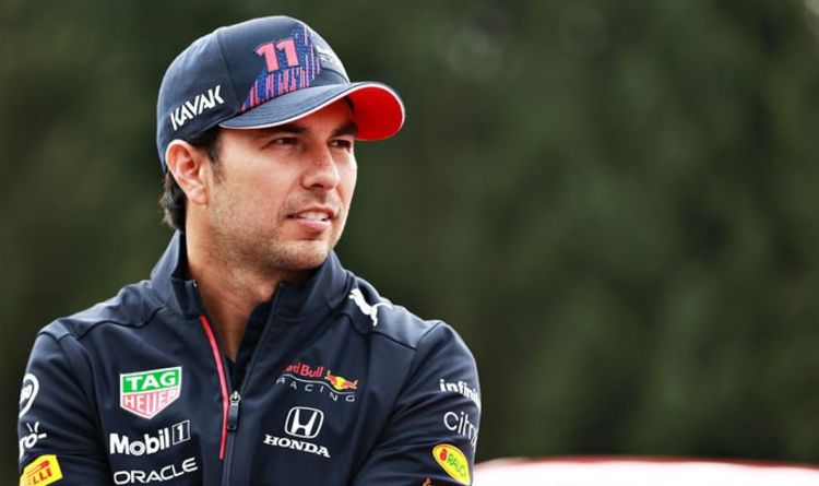 Max Verstappen salue la nouvelle signature de Sergio Perez alors que la star signe un nouvel accord avec Red Bull