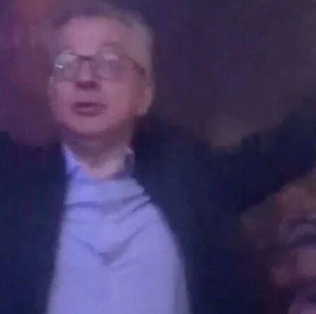 Michael Gove a filmé le corps en train d'éclater dans une boîte de nuit d'Aberdeen dans "quelques bons panachés"