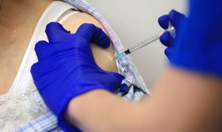 « Niveau inférieur d'immunité de la population » Des experts avertissent que Covid pourrait étouffer les vaccins contre la grippe cet hiver