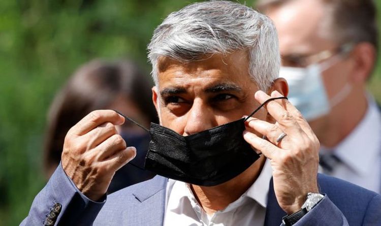 « Personne ne l'applique ! »  Les plans de Sadiq Khan pour la loi sur le port de masques à Londres brutalement dévoilés
