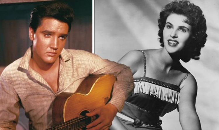 Petite amie d'Elvis Presley : "Il m'a donné une bague - je n'ai pas posé de questions sur ses autres petites amies"