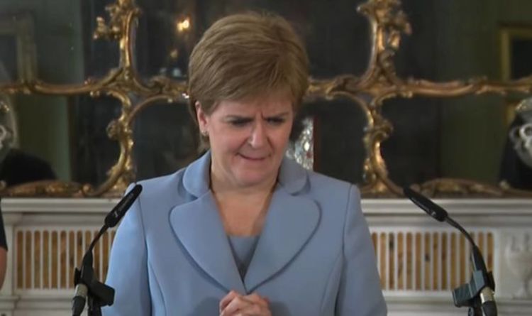 « Pourquoi devraient-ils vous faire confiance ! »  Sturgeon est parti furieux alors qu'elle est sauvage sur la «ligne rouge» de SNP