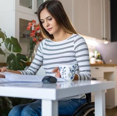 Pouvez-vous prétendre au PIP et travailler ?  Ce que vous n'avez PAS besoin de déclarer au DWP