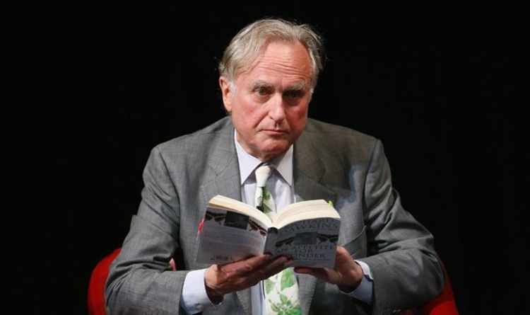 Richard Dawkins dénonce les universités « réveillées » pour avoir permis aux théoriciens de la Terre plate de prospérer