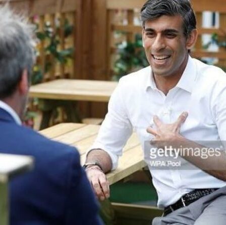 Rishi Sunak grillé sur les réductions des paiements du crédit universel