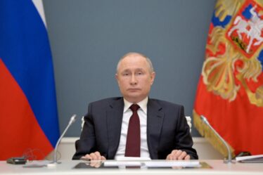 "Soyez reconnaissant envers la Russie" Poutine suscite des craintes de guerre avec un projet de veto sur la souveraineté de l'Ukraine