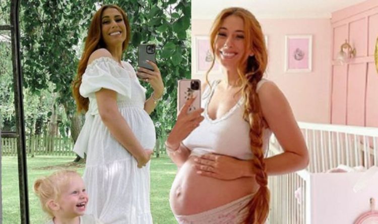 Stacey Solomon présente une bosse de 33 semaines dans ses sous-vêtements après avoir révélé des regrets de grossesse