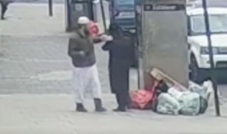 Un homme a filmé en train de briser une bouteille sur un juif orthodoxe lors de la QUATRIÈME agression contre la communauté en une journée
