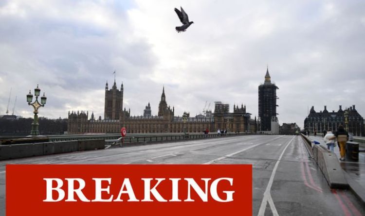 Urgence du pont de Westminster: « incident grave » alors que la police et les pompiers se précipitent sur les lieux
