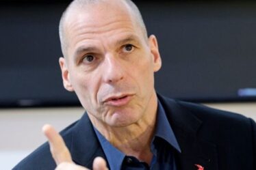 Varoufakis fait honte à la "méchanceté" de l'UE et appelle les Remainers à faire exploser le complot migratoire du bloc