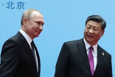 Xi et Poutine préparent un complot secret pour ARRÊTER les « forces étrangères » en Afghanistan : « À surveiller de près »
