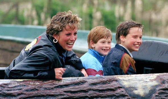 Diana avec Harry et William à Thorpe Park