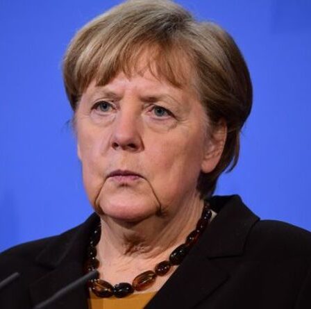 Oh chérie, Angèle !  Le coup de Merkel contre son rival électoral se retourne contre lui alors que la CDU s'effondre dans le dernier sondage