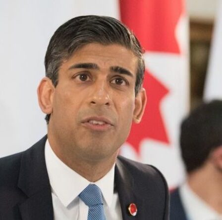 Les députés donneront le coup d'envoi au triple verrouillage des retraites et à la hausse de l'assurance nationale "C'est une taxe sur le travail!"