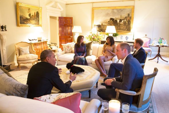 Kate et William accueillent Michelle et Barack Obama au palais de Kensington