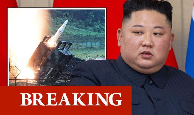 La Corée du Nord tire DEUX missiles balistiques suscitant des craintes de guerre dans un défi flagrant à Biden