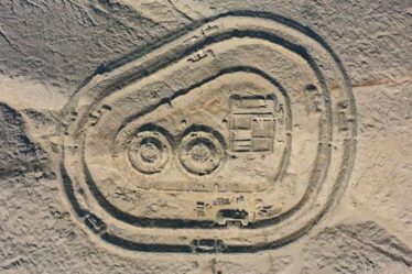 Des archéologues émerveillés par l'ancien calendrier solaire "époustouflant" du Pérou construit dans le désert