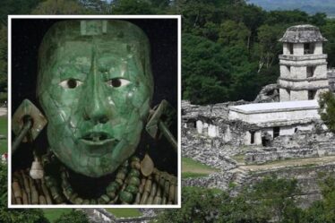Maya percée après la découverte d'un "masque mortuaire" dans un temple "a donné un aperçu de la vie après la mort"