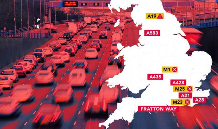 MAPPED: Les routes britanniques paralysées par d'énormes files d'attente dans les stations-service