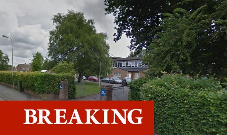 Alerte à la bombe dans le Lincolnshire: les écoles évacuées et le château verrouillé en raison de menaces distinctes