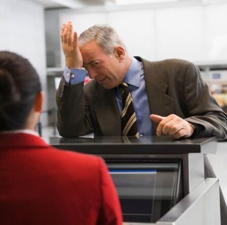 Aucun remboursement pour les passagers avec des vols Covid «illégaux» alors que le gouvernement abandonne les plans