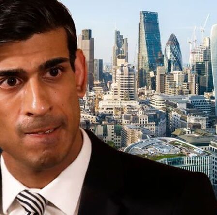 Brexit AVERTISSEMENT : Londres risque de PERDRE la couronne financière mondiale au cours des cinq prochaines années