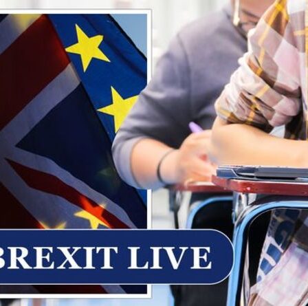 Brexit EN DIRECT: Gloating Remainers se réjouit alors qu'une étude révèle que "la sortie de l'UE est causée par un faible niveau d'éducation"