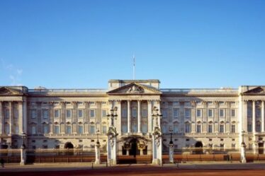 Buckingham Palace ne devrait pas être transformé en musée public, selon un sondage royal auprès des fans