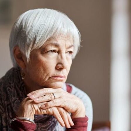 Carnet de pension de l'État: DWP fait face à de « sérieuses questions » alors que des milliers de personnes attendent leurs paiements