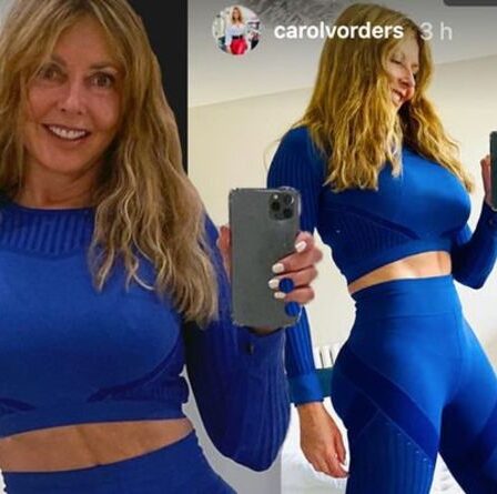 Carol Vorderman, 60 ans, montre un pack de six toniques dans une tenue très serrée pour une séance d'entraînement