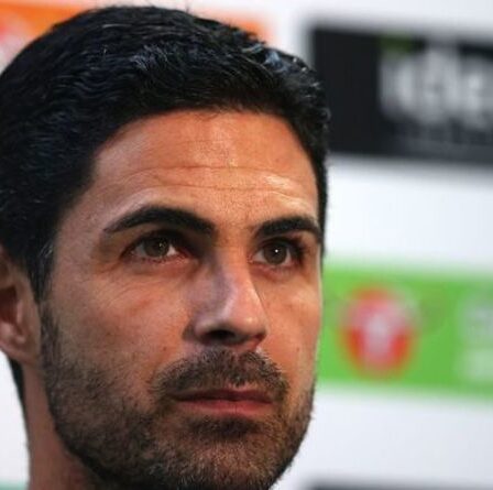 Cinq agents libres Arsenal peut toujours signer, y compris l'icône du club, Man Utd et Tottenham rejettent