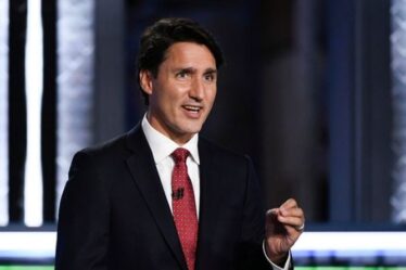 Comment Justin Trudeau pourrait PERDRE les élections canadiennes contre les conservateurs - "Les gens sont fatigués"