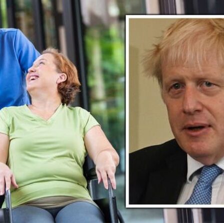 Comment les travailleurs de première ligne seront pires grâce à la ponction fiscale des conservateurs - Avertissement d'experts