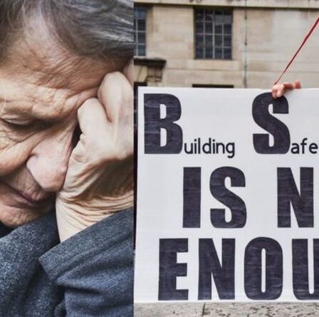 « Comment pouvez-vous réunir cet argent ? »  Inquiétude alors que les retraités font face à d'énormes factures en raison d'un foyer dangereux