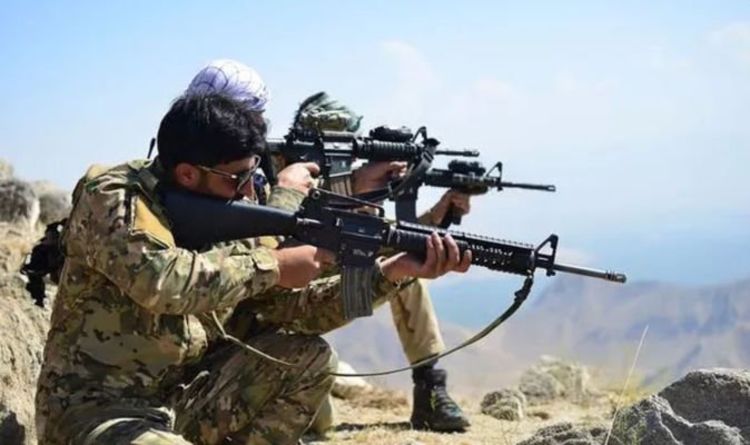 « Complètement conquis ! »  Les talibans revendiquent la victoire sur la vallée du Panjshir en brandissant leur drapeau