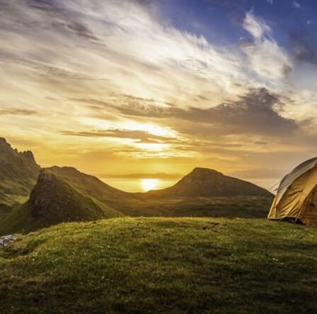 Conseils de camping des campeurs pour profiter au maximum de votre voyage - « Bâtons lumineux sur les enfants »