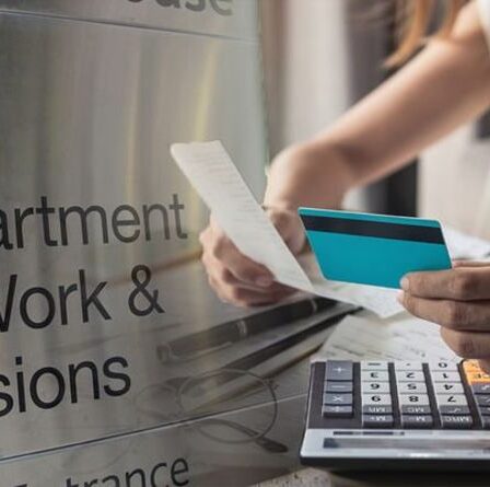 DWP va vérifier les comptes bancaires et les réseaux sociaux après « des milliers d'avantages payés en trop »