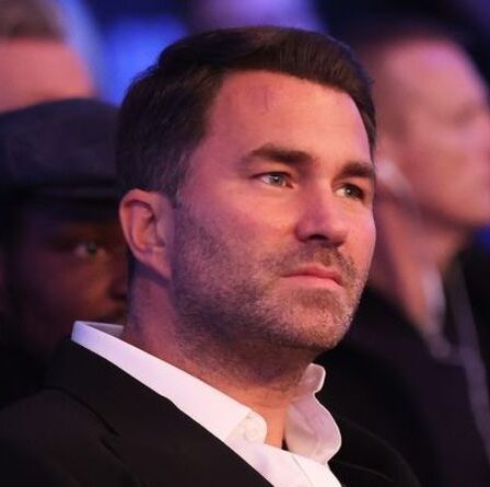 Eddie Hearn affronte un fan qui l'a appelé "une chatte" à Anthony Joshua contre Oleksandr Usyk