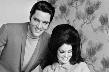 Elvis Presley a fait de Priscilla sa «poupée vivante» avec des capuchons dentaires et des améliorations de la posture